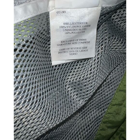 Marmot membrain waterproof jacket/windbreaker - size small - no hood - Picture 10 of 10